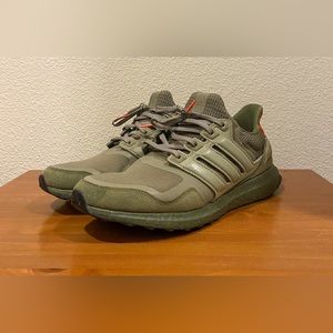 Adidas Ultra Boost sz10 S&L ‘Raw Khaki’ running shoes